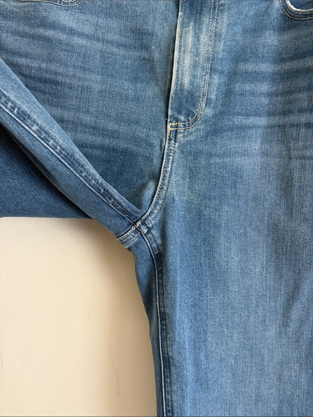 Paige High Rise Laurel Canyon Blue Jeans Size 31 - Picture 5 of 11